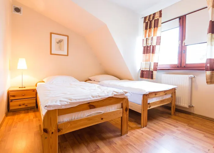 Aparthouse
