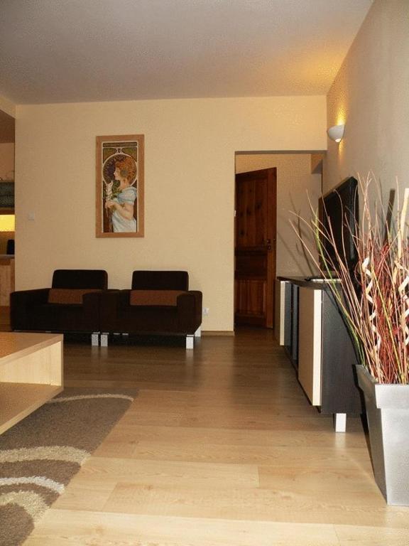 Aparthouse Leilighet *
